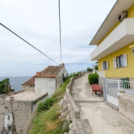 Apartment Vjera